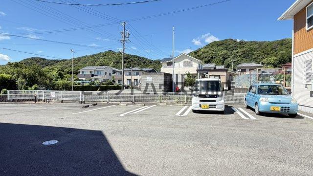掛川市大渕アパート 駐車場