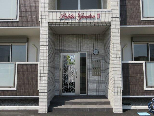 袋井市上山梨マンション エントランス