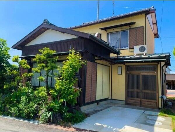 袋井市春岡一戸建 外観