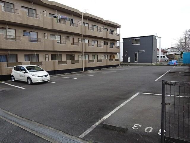 掛川市二瀬川マンション 駐車場