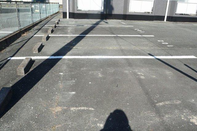 袋井市堀越マンション 駐車場