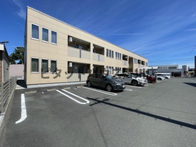 磐田市森下アパート 駐車場