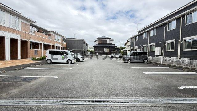 菊川市加茂アパート 駐車場