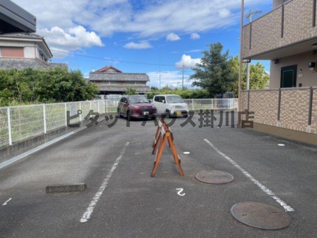周智郡森町中川マンション 駐車場