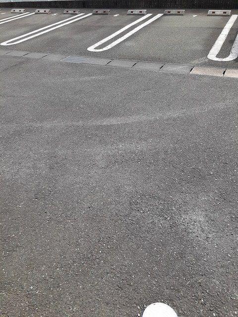 袋井市春岡アパート 駐車場