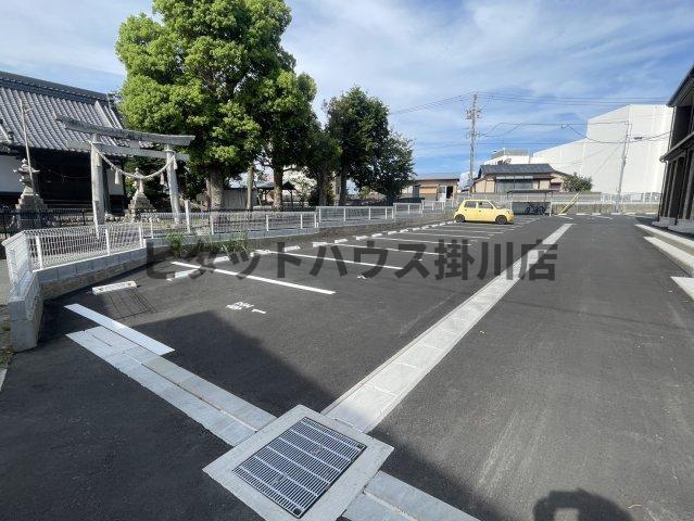 磐田市豊岡アパート 駐車場
