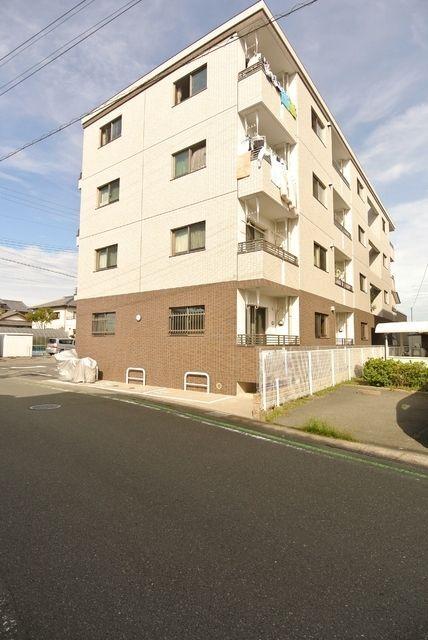 磐田市立野マンション 駐車場