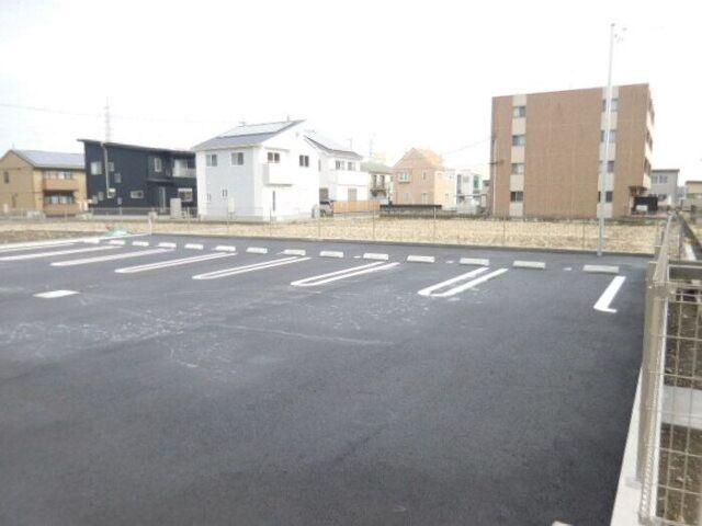 藤枝市小石川町アパート 駐車場