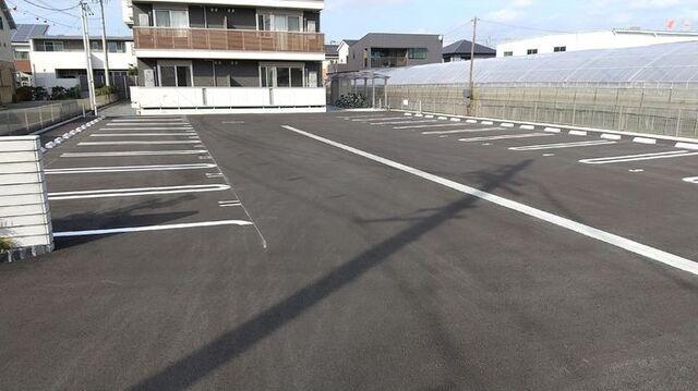 藤枝市高柳アパート 駐車場