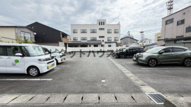 掛川市掛川マンション 駐車場