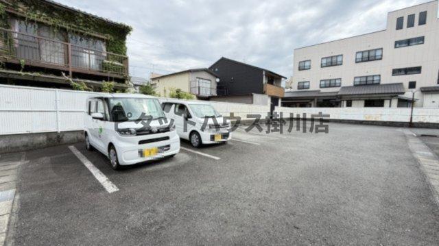 掛川市掛川マンション 駐車場