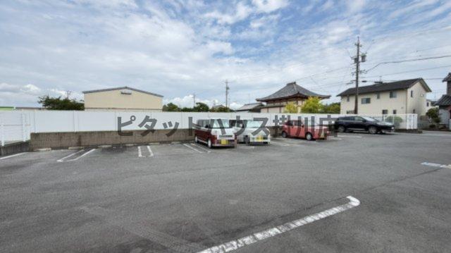 掛川市大池アパート 駐車場