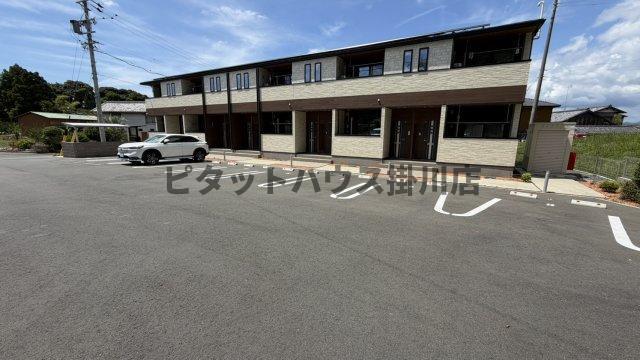 掛川市高御所アパート 駐車場