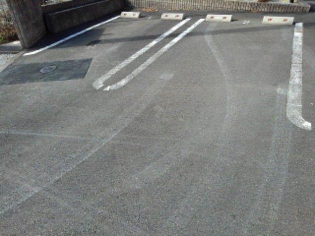 掛川市大渕アパート 駐車場