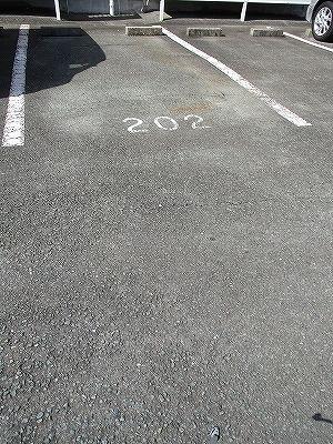 袋井市宇刈アパート 駐車場