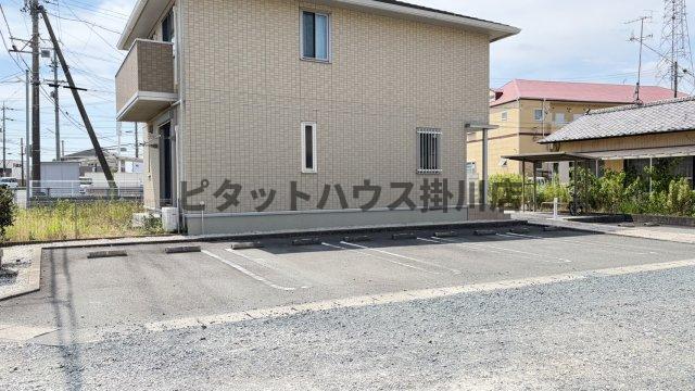 袋井市久能アパート 駐車場