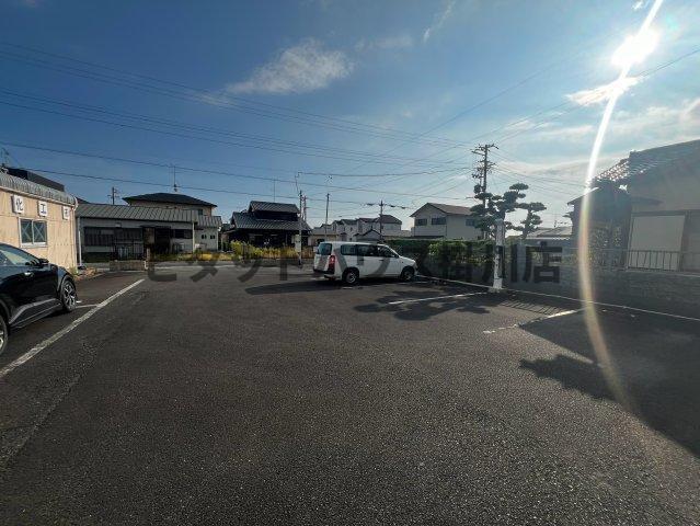 掛川市横須賀アパート 駐車場