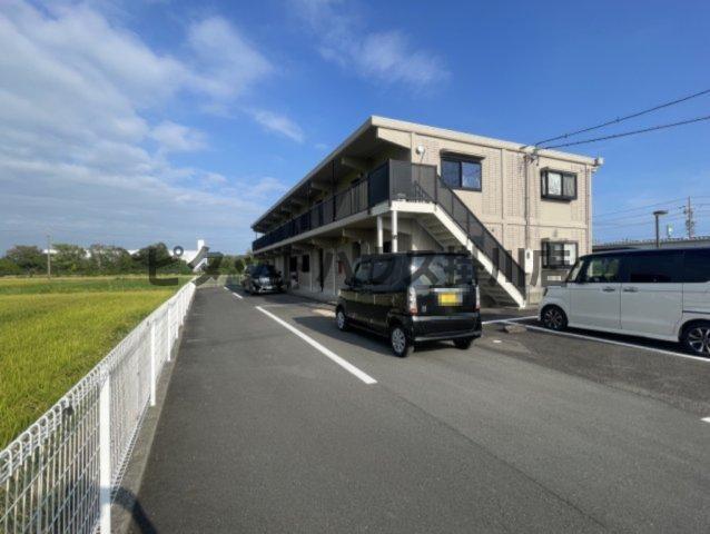 袋井市大野マンション 駐車場