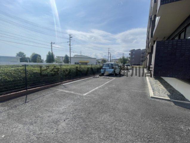 袋井市浅羽アパート 駐車場