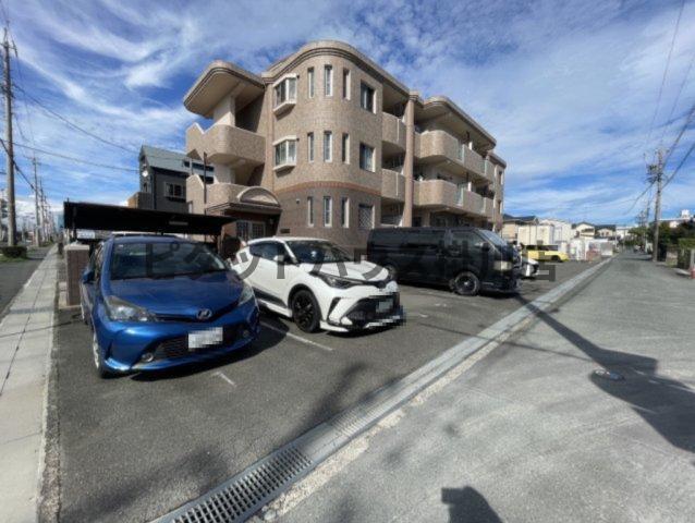 磐田市国府台マンション エントランス