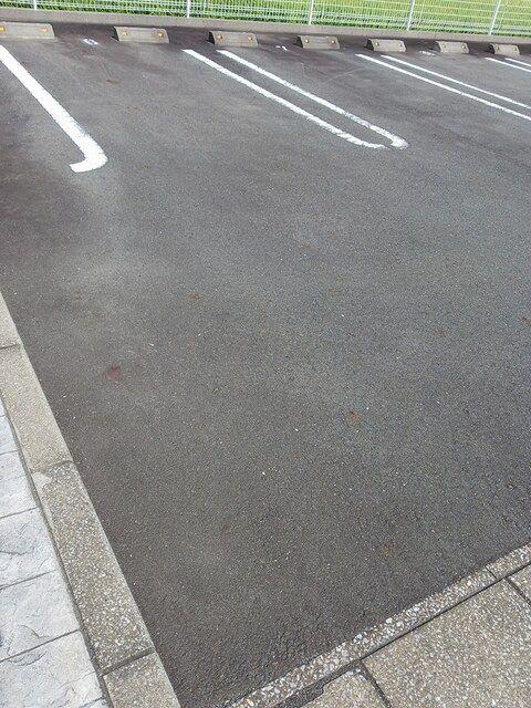 掛川市長谷アパート 駐車場