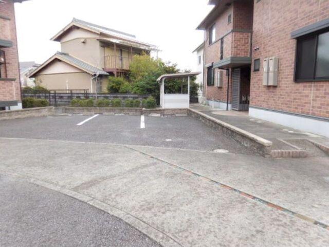 島田市旭アパート 駐車場