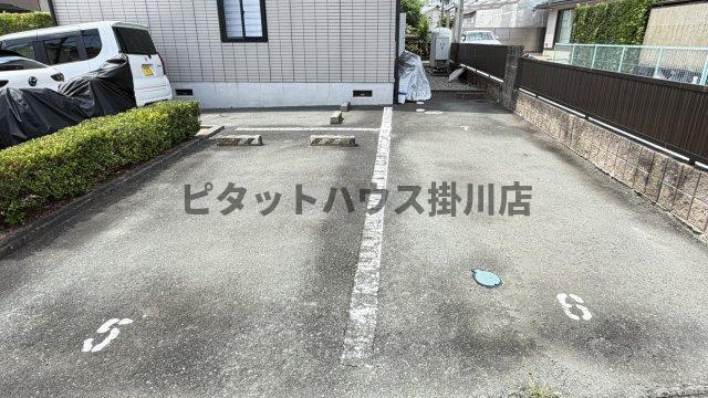 磐田市水堀アパート 駐車場