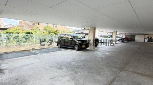 磐田市見付マンション 駐車場