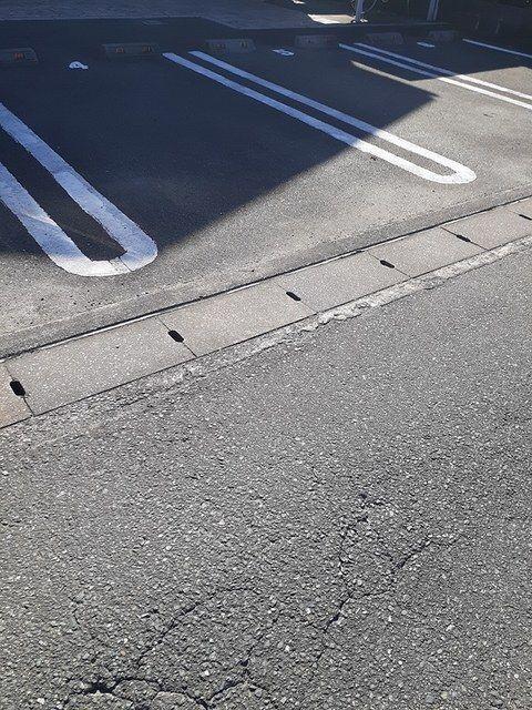 磐田市上岡田アパート 駐車場