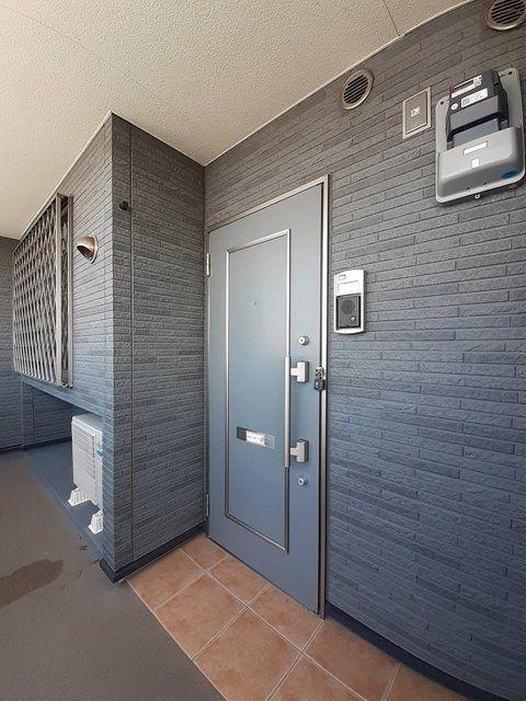 磐田市宮之一色マンション エントランス