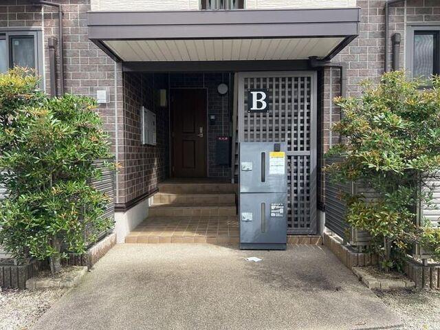 磐田市豊島アパート エントランス