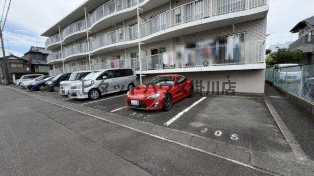 掛川市南マンション 駐車場