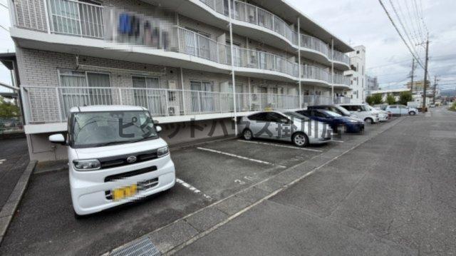 掛川市南マンション 駐車場