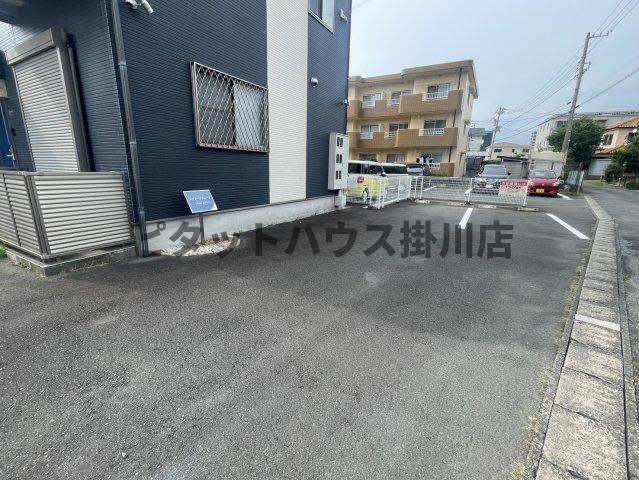磐田市天龍テラスハウス 駐車場