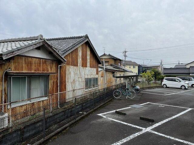 島田市東町アパート 駐車場