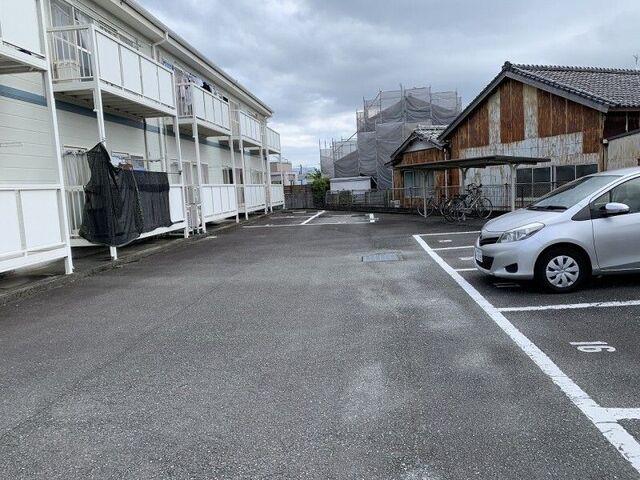 島田市東町アパート 駐車場