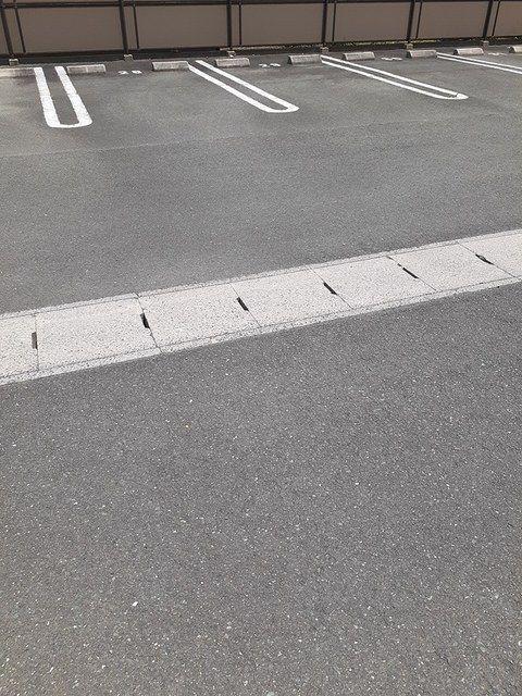 磐田市豊岡マンション 駐車場