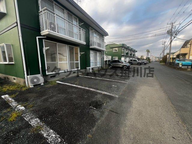袋井市浅名アパート 駐車場