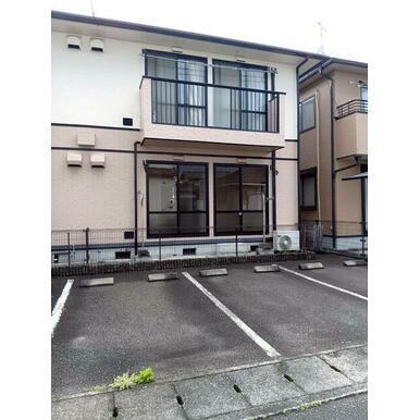 藤枝市五十海アパート 駐車場