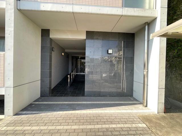 焼津市栄町マンション エントランス