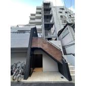 AS ONE SUGAMOの外観