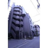 総戸数36戸の落ち着きある外観