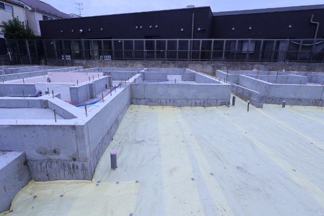 2026年1月完成予定