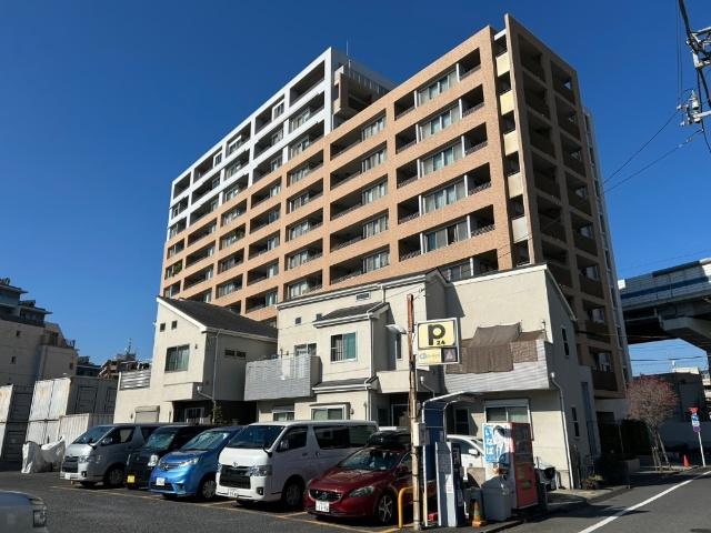 ☆洗練された外観デザインが街並みに調和する佇まい☆