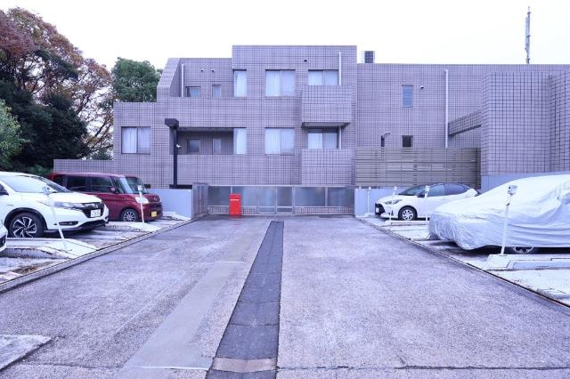 ☆高級感あふれる外観が日常に上質な時間を演出☆