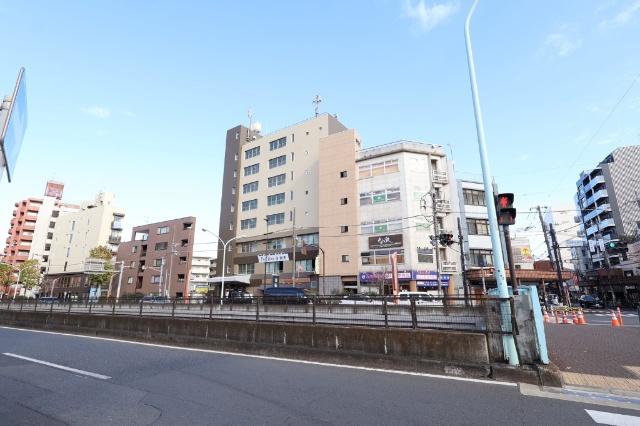 ☆駅徒歩数分、スタイリッシュな外観が印象的な住まい☆