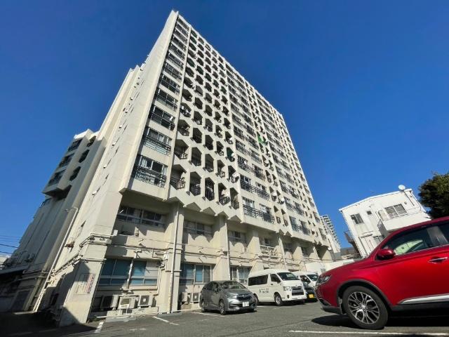 ☆重厚感ある外観が安心と安定を印象づけるマンション☆