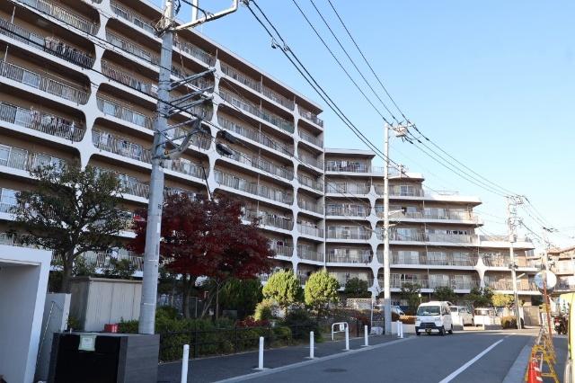 ☆重厚感ある外観が安心と安定を印象づけるマンション☆