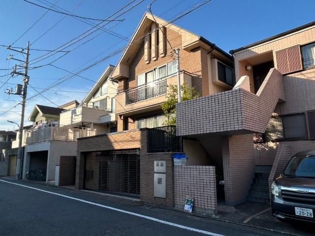 ☆洗練されたデザインの外観が住まう誇りを感じさせます☆