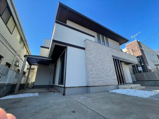 ☆重厚感ある外観が落ち着きと安心感を与える佇まい☆